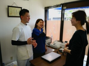 お見送り